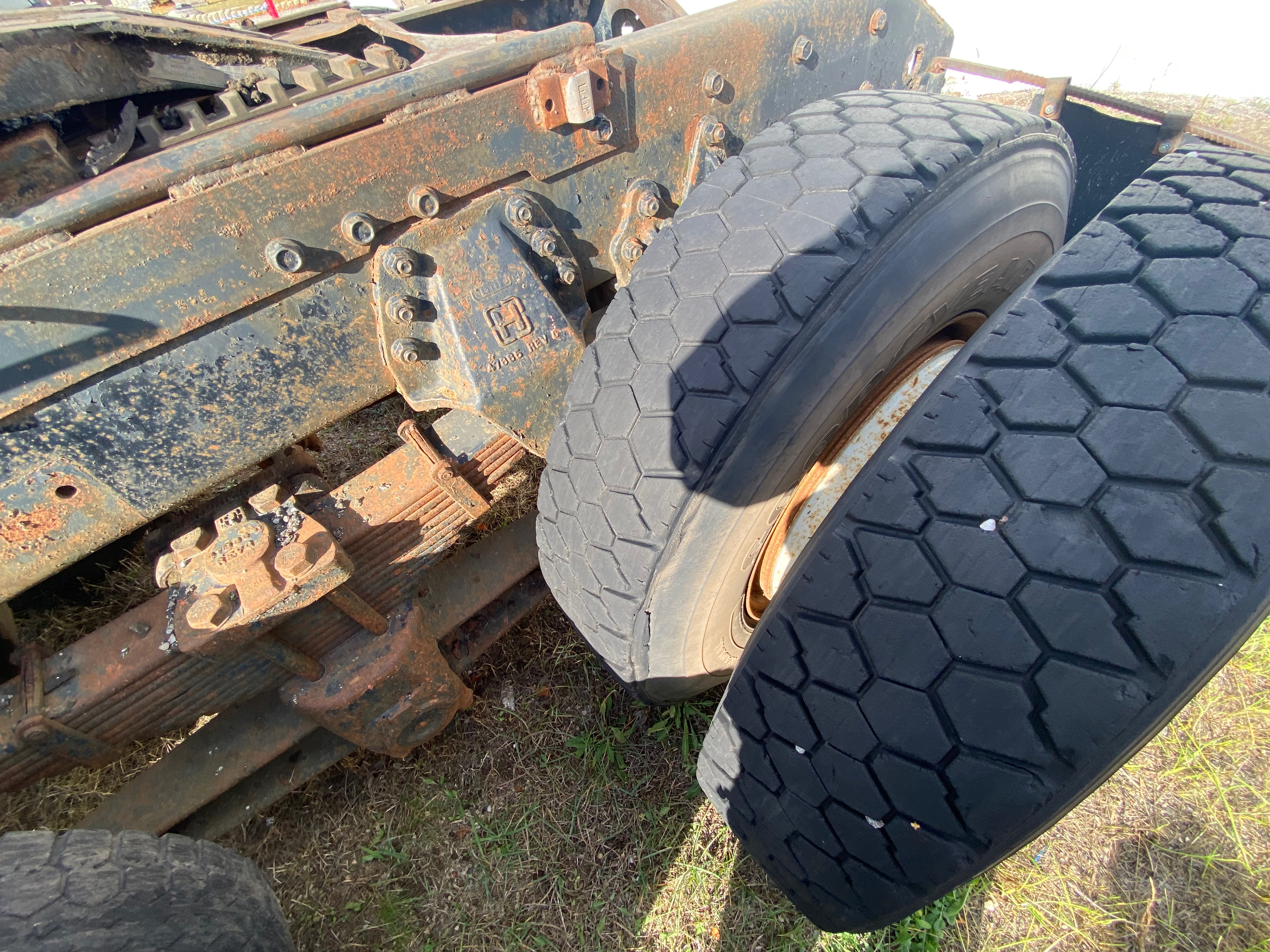 1986 WHITE Sleeper - Image 26